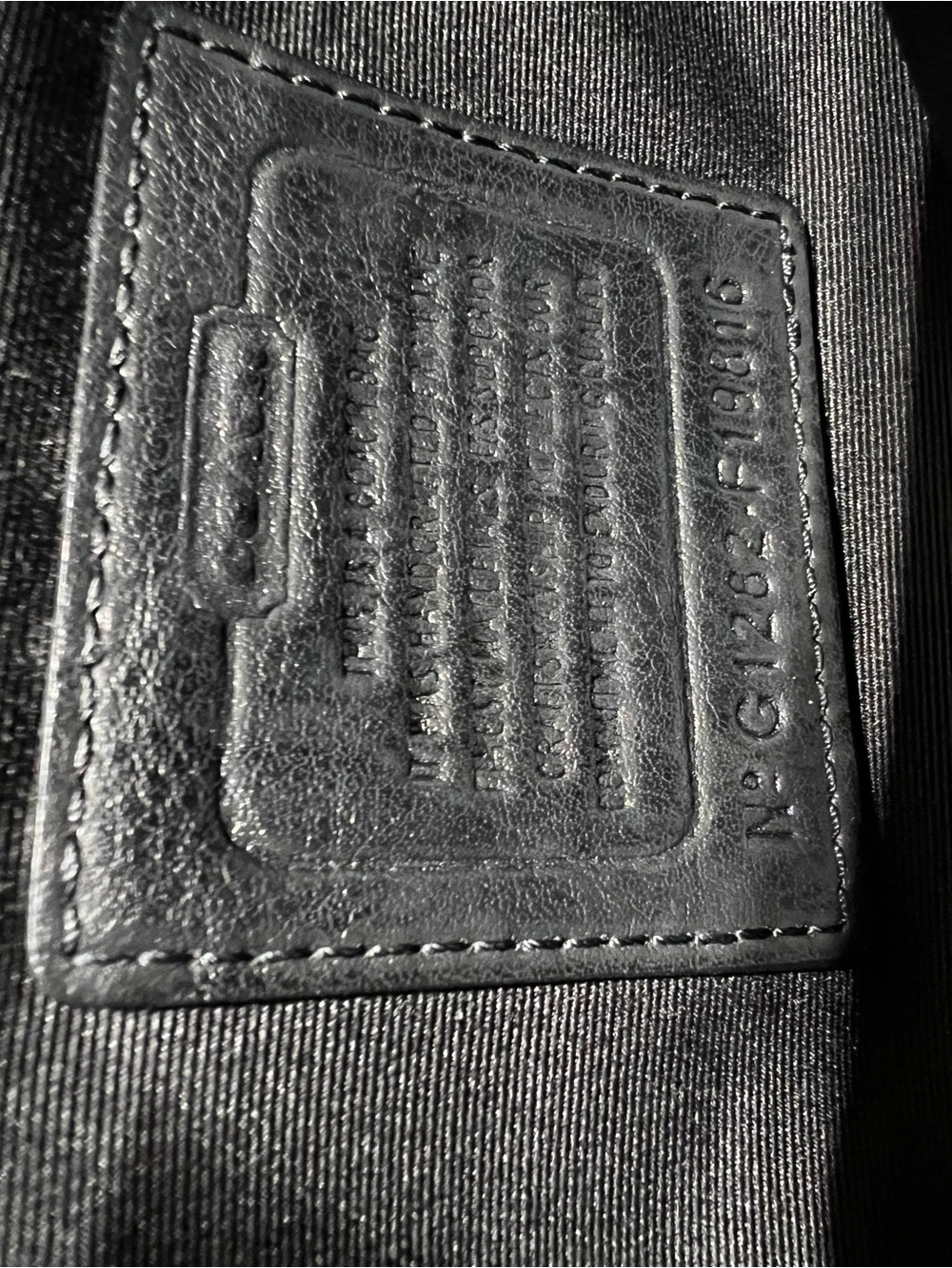 Vintage Coach Black Signature Logo Hobo Shoulder Bag - Picture 3 of 3